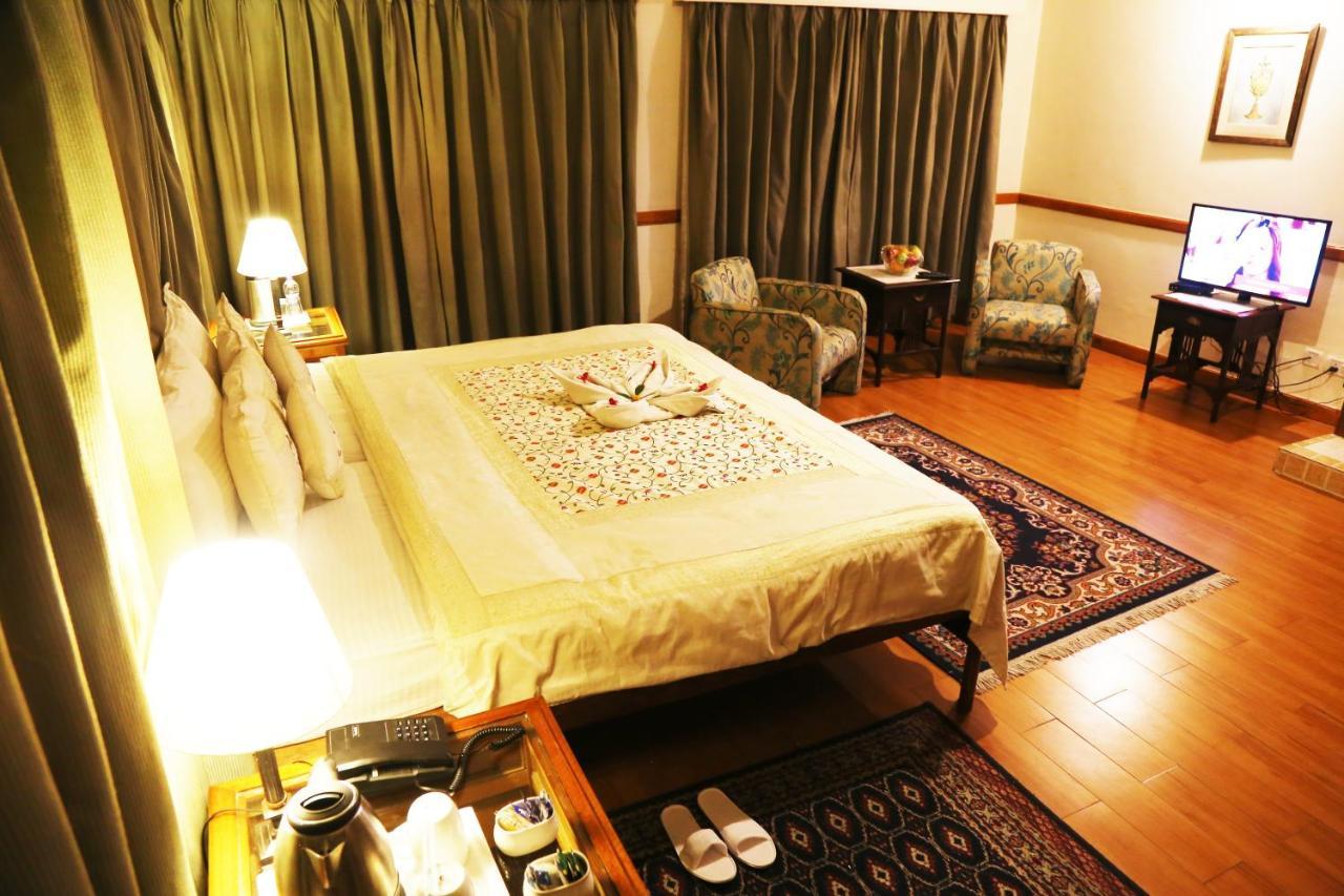 Springfields - A Heritage Palace Since 1902 Shimla Exterior foto